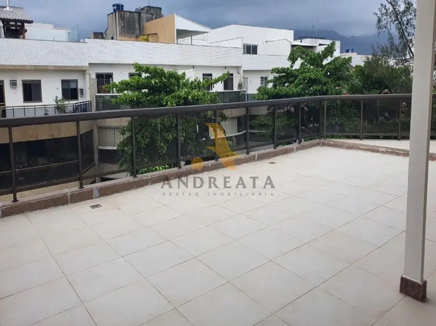 Apartamento com 3 quartos à venda, 300m2 em Recreio dos Bandeirantes, Rio De Janeiro - RJ - imagem 2 Foto 2 de Apartamento com 3 quartos à venda, 300m2 em Recreio dos Bandeirantes, Rio De Janeiro - RJ