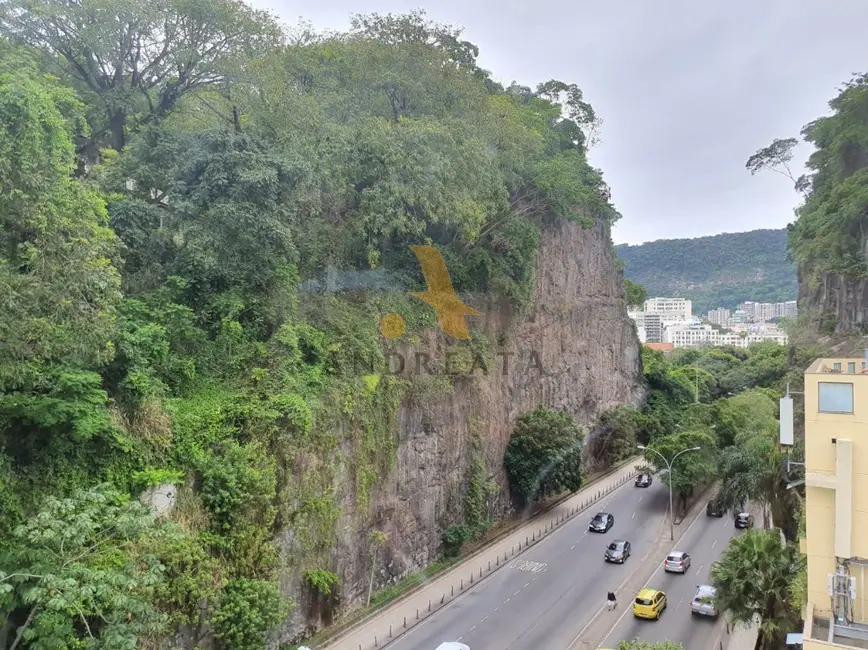 Apartamento com 3 quartos à venda e para alugar, 152m2 em Botafogo, Rio De Janeiro - RJ - imagem 4 Foto 4 de Apartamento com 3 quartos à venda e para alugar, 152m2 em Botafogo, Rio De Janeiro - RJ