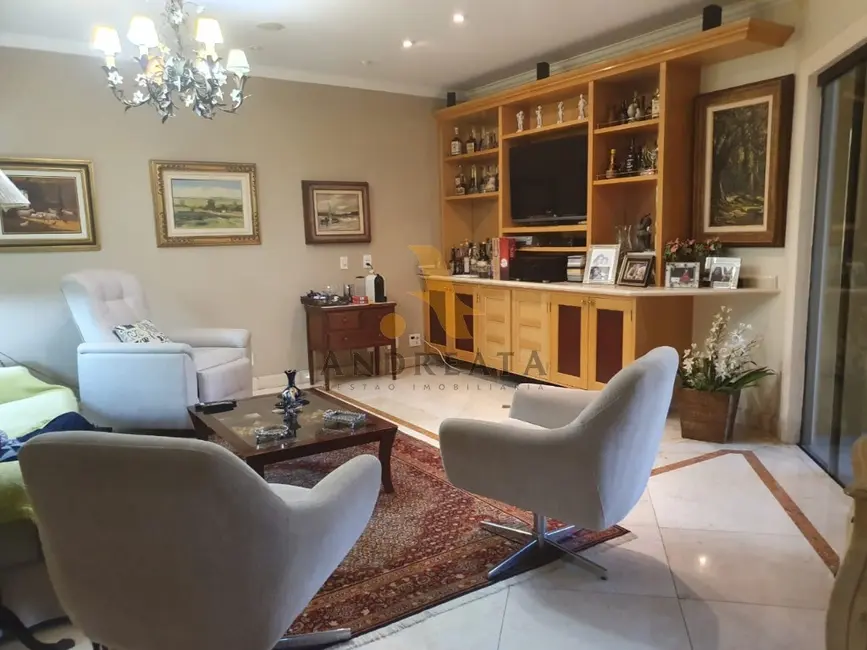 Casa de Condomínio com 4 quartos à venda, 860m2 em Barra da Tijuca, Rio De Janeiro - RJ - imagem 8 Foto 8 de Casa de Condomínio com 4 quartos à venda, 860m2 em Barra da Tijuca, Rio De Janeiro - RJ