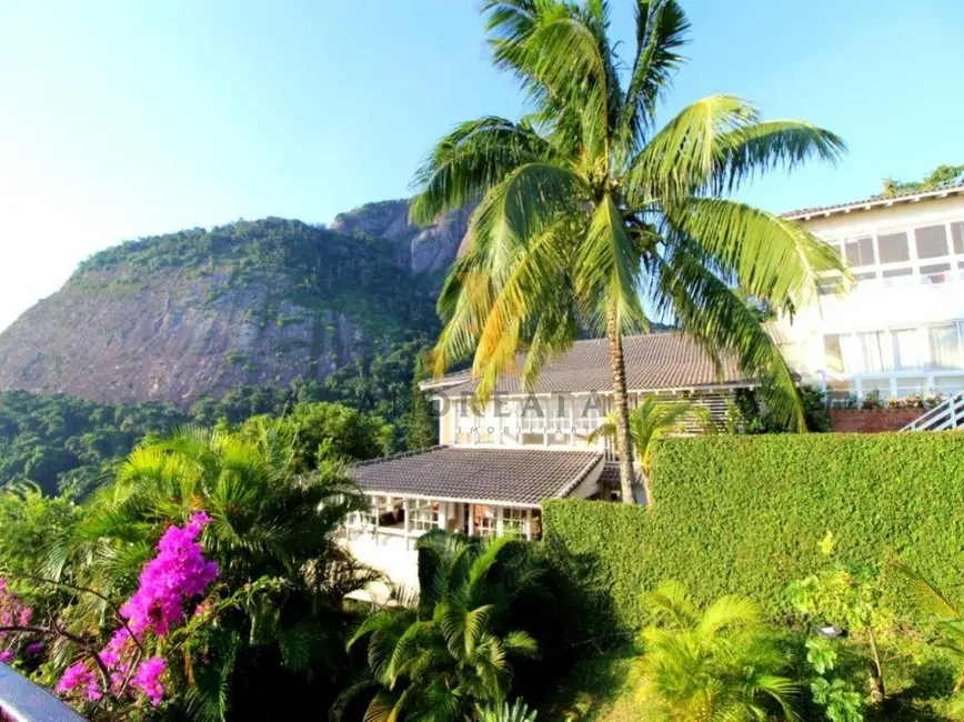 Foto 4 de Casa com 6 quartos para alugar, 800m2 em Joá, Rio De Janeiro - RJ