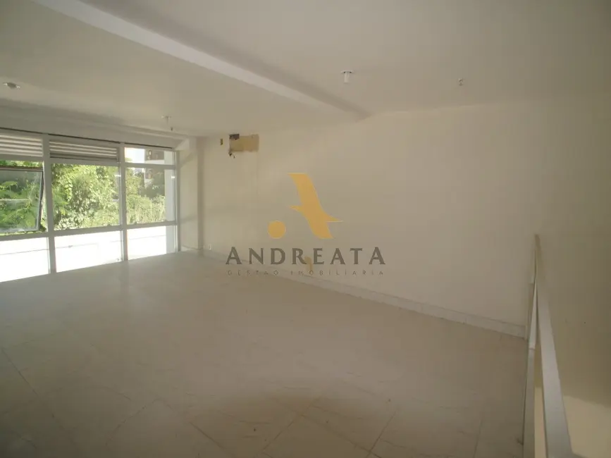 Loja à venda, 60m2 em Barra da Tijuca, Rio De Janeiro - RJ - imagem 2 Foto 2 de Loja à venda, 60m2 em Barra da Tijuca, Rio De Janeiro - RJ