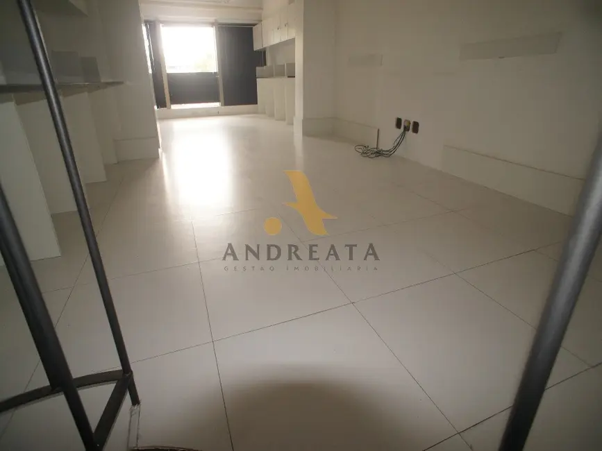 Loja para alugar, 55m2 em Barra da Tijuca, Rio De Janeiro - RJ - imagem 9 Foto 9 de Loja para alugar, 55m2 em Barra da Tijuca, Rio De Janeiro - RJ