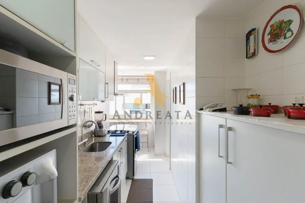 Apartamento com 4 quartos à venda, 318m2 em Barra da Tijuca, Rio De Janeiro - RJ - imagem 9 Foto 9 de Apartamento com 4 quartos à venda, 318m2 em Barra da Tijuca, Rio De Janeiro - RJ