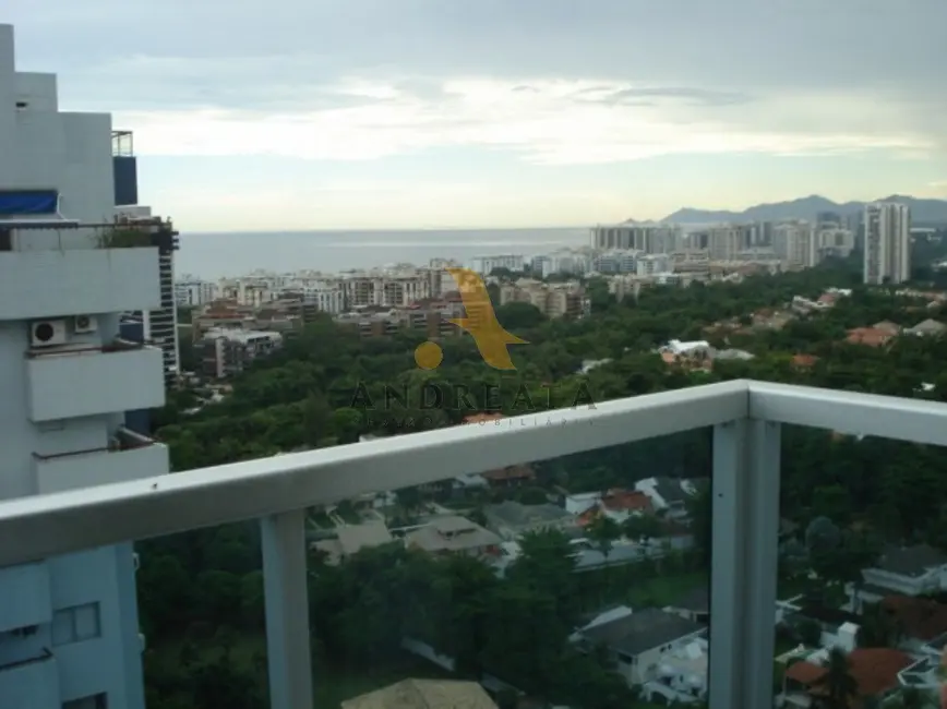 Foto 3 de Apartamento com 3 quartos à venda, 210m2 em Barra da Tijuca, Rio De Janeiro - RJ