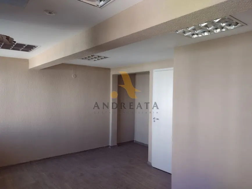 Sala Comercial para alugar, 149m2 em Barra da Tijuca, Rio De Janeiro - RJ - imagem 2 Foto 2 de Sala Comercial para alugar, 149m2 em Barra da Tijuca, Rio De Janeiro - RJ