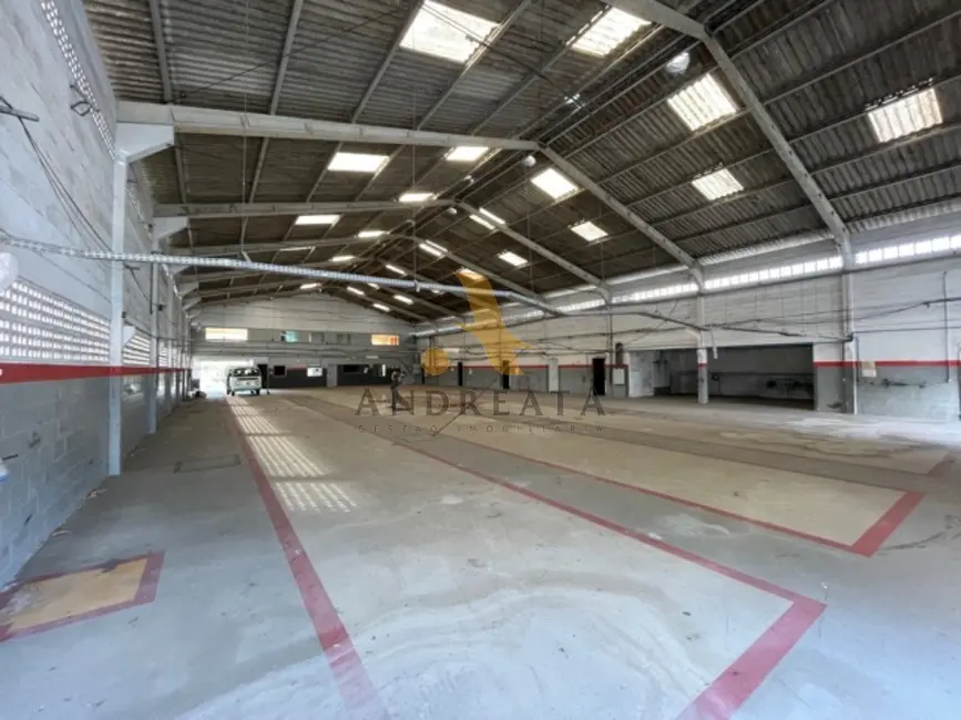 Foto 4 de Armazém / Galpão à venda, 1339m2 em Jacarepaguá, Rio De Janeiro - RJ