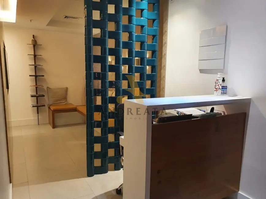 Sala Comercial à venda, 54m2 em Barra da Tijuca, Rio De Janeiro - RJ - imagem 4 Foto 4 de Sala Comercial à venda, 54m2 em Barra da Tijuca, Rio De Janeiro - RJ