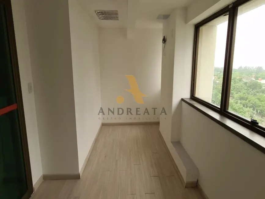 Sala Comercial para alugar, 72m2 em Barra da Tijuca, Rio De Janeiro - RJ - imagem 3 Foto 3 de Sala Comercial para alugar, 72m2 em Barra da Tijuca, Rio De Janeiro - RJ