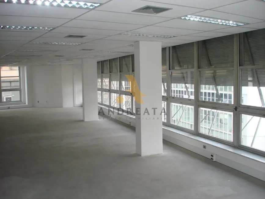 Foto 2 de Sala Comercial à venda e para alugar, 359m2 em Centro, Rio De Janeiro - RJ