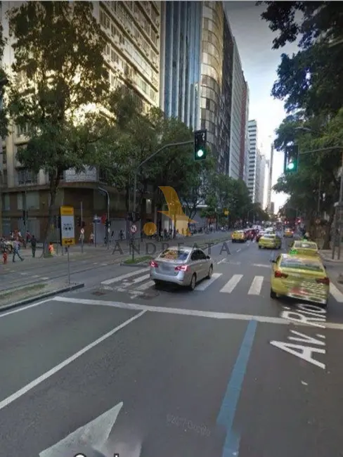 Sala Comercial à venda e para alugar, 359m2 em Centro, Rio De Janeiro - RJ - imagem 6 Foto 6 de Sala Comercial à venda e para alugar, 359m2 em Centro, Rio De Janeiro - RJ