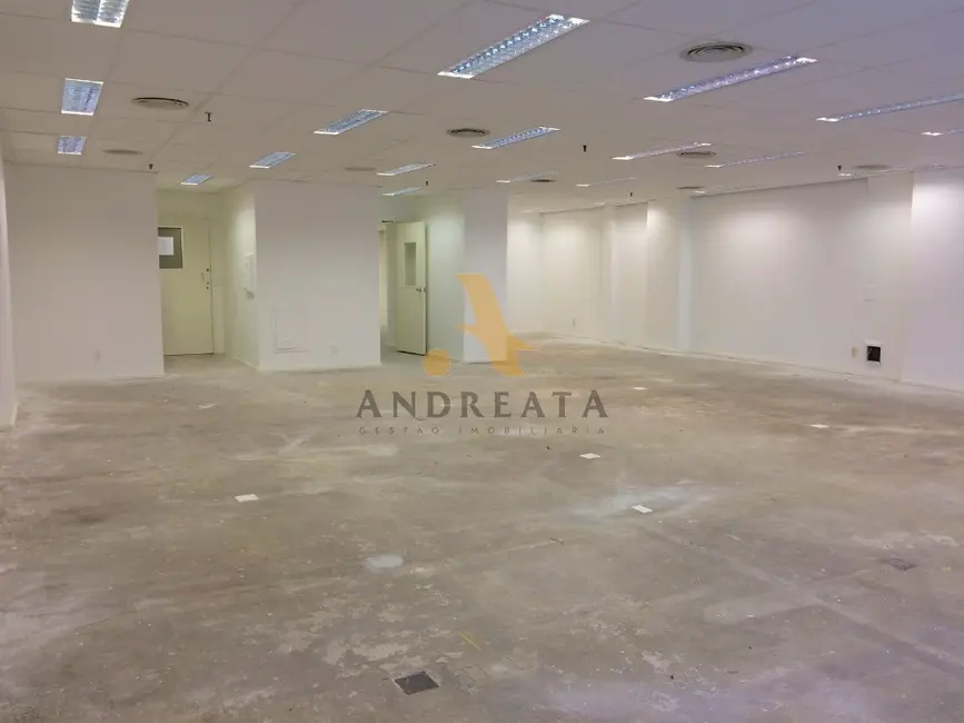 Foto 2 de Sala Comercial à venda e para alugar, 354m2 em Centro, Rio De Janeiro - RJ