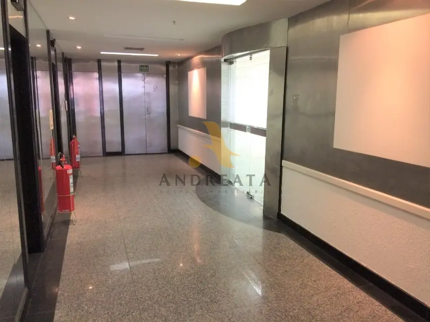 Sala Comercial à venda e para alugar, 354m2 em Centro, Rio De Janeiro - RJ - imagem 5 Foto 5 de Sala Comercial à venda e para alugar, 354m2 em Centro, Rio De Janeiro - RJ