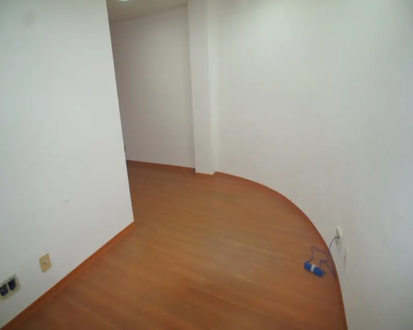 Sala Comercial à venda, 37m2 em Barra da Tijuca, Rio De Janeiro - RJ - imagem 9 Foto 9 de Sala Comercial à venda, 37m2 em Barra da Tijuca, Rio De Janeiro - RJ