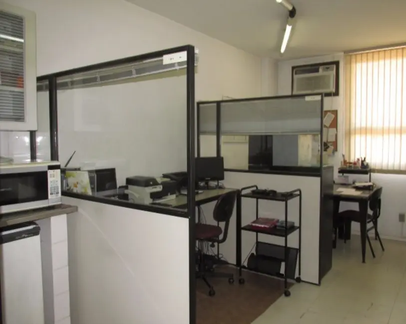 Sala Comercial para alugar, 50m2 em Barra da Tijuca, Rio De Janeiro - RJ - imagem 3 Foto 3 de Sala Comercial para alugar, 50m2 em Barra da Tijuca, Rio De Janeiro - RJ