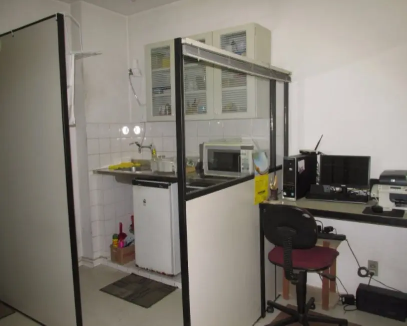 Sala Comercial para alugar, 50m2 em Barra da Tijuca, Rio De Janeiro - RJ - imagem 6 Foto 6 de Sala Comercial para alugar, 50m2 em Barra da Tijuca, Rio De Janeiro - RJ