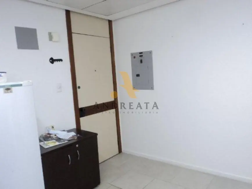 Sala Comercial à venda, 35m2 em Barra da Tijuca, Rio De Janeiro - RJ - imagem 9 Foto 9 de Sala Comercial à venda, 35m2 em Barra da Tijuca, Rio De Janeiro - RJ