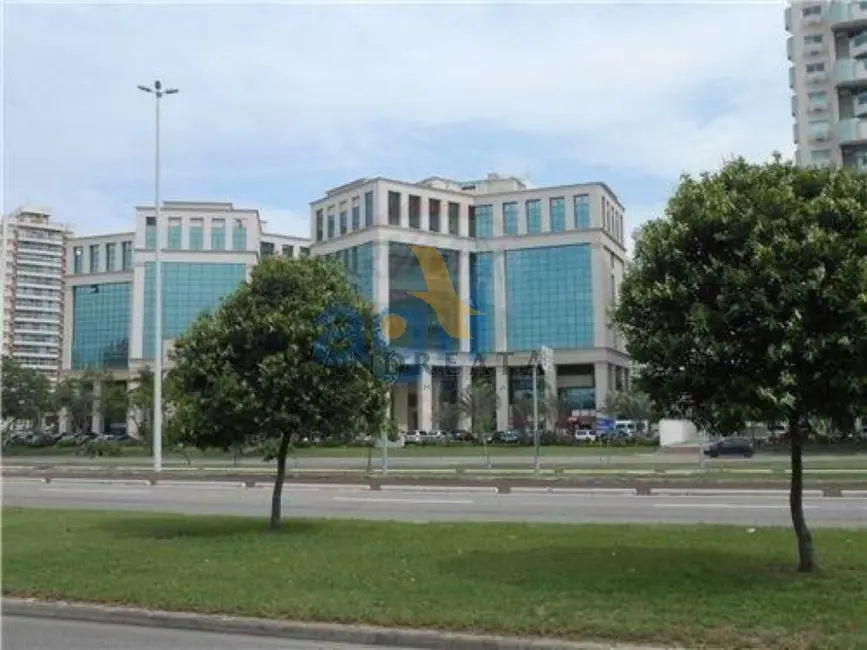 Sala Comercial para alugar, 31m2 em Barra da Tijuca, Rio De Janeiro - RJ - imagem 3 Foto 3 de Sala Comercial para alugar, 31m2 em Barra da Tijuca, Rio De Janeiro - RJ