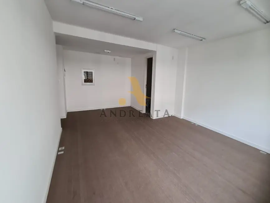 Foto 2 de Sala Comercial para alugar, 40m2 em Barra da Tijuca, Rio De Janeiro - RJ