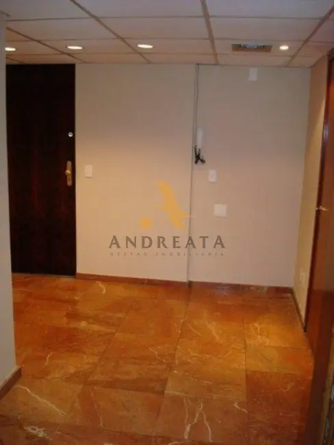 Sala Comercial para alugar, 70m2 em Centro, Rio De Janeiro - RJ - imagem 8 Foto 8 de Sala Comercial para alugar, 70m2 em Centro, Rio De Janeiro - RJ