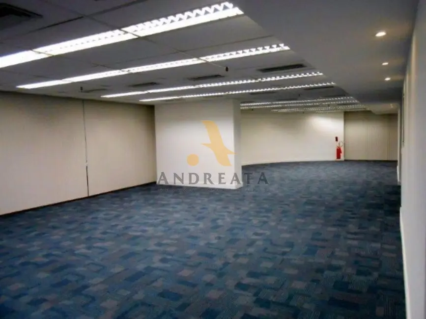 Sala Comercial para alugar, 245m2 em Centro, Rio De Janeiro - RJ - imagem 7 Foto 7 de Sala Comercial para alugar, 245m2 em Centro, Rio De Janeiro - RJ