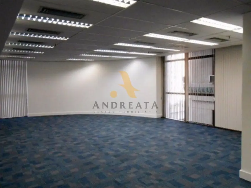 Foto 1 de Sala Comercial para alugar, 245m2 em Centro, Rio De Janeiro - RJ