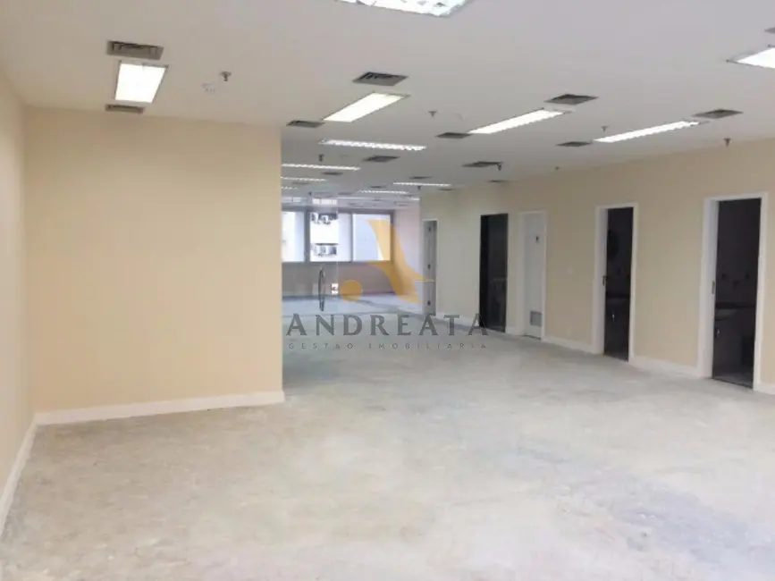 Foto 2 de Sala Comercial para alugar, 574m2 em Centro, Rio De Janeiro - RJ