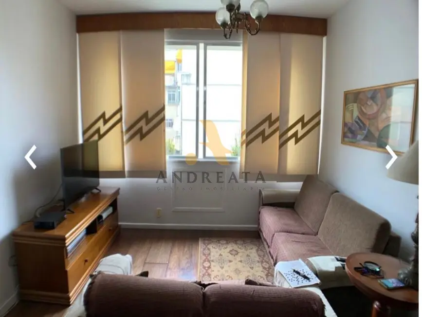 Apartamento com 3 quartos à venda, 110m2 em Leme, Rio De Janeiro - RJ - imagem 2 Foto 2 de Apartamento com 3 quartos à venda, 110m2 em Leme, Rio De Janeiro - RJ