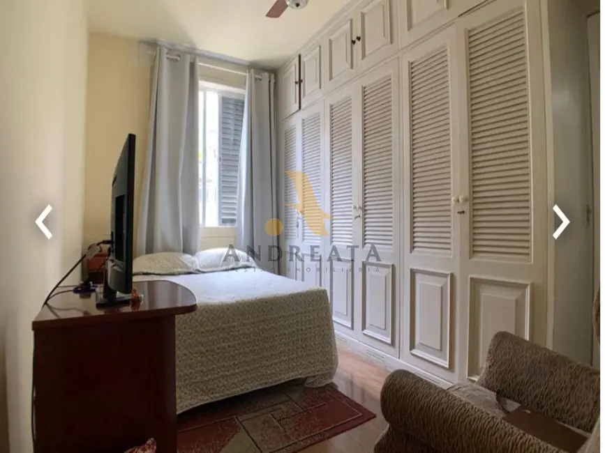 Apartamento com 3 quartos à venda, 110m2 em Leme, Rio De Janeiro - RJ - imagem 9 Foto 9 de Apartamento com 3 quartos à venda, 110m2 em Leme, Rio De Janeiro - RJ