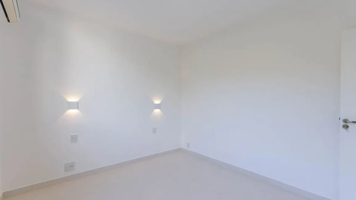 Foto 4 de Apartamento com 3 quartos à venda, 80m2 em Laranjeiras, Rio De Janeiro - RJ