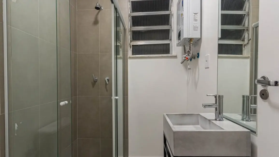 Apartamento com 1 quarto à venda, 46m2 em Humaitá, Rio De Janeiro - RJ - imagem 9 Foto 9 de Apartamento com 1 quarto à venda, 46m2 em Humaitá, Rio De Janeiro - RJ