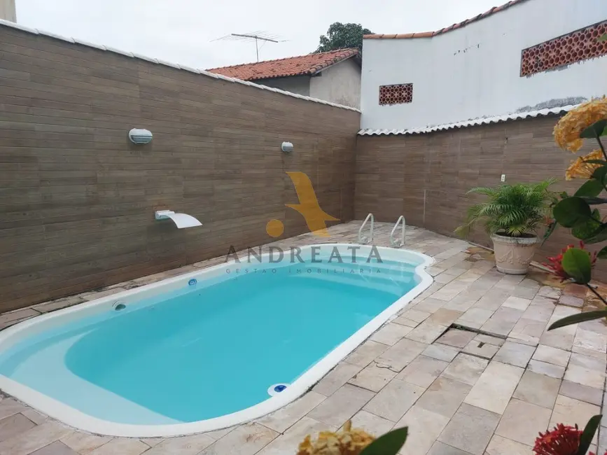 Foto 2 de Casa com 3 quartos à venda, 160m2 em Taquara, Rio De Janeiro - RJ