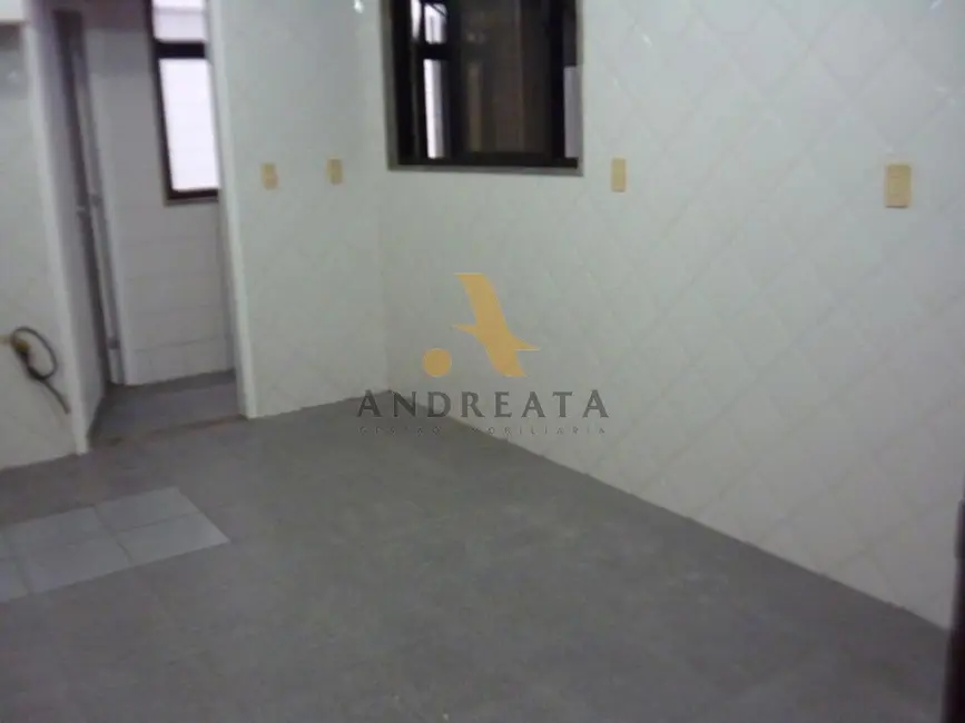 Apartamento com 3 quartos para alugar, 140m2 em Recreio dos Bandeirantes, Rio De Janeiro - RJ - imagem 9 Foto 9 de Apartamento com 3 quartos para alugar, 140m2 em Recreio dos Bandeirantes, Rio De Janeiro - RJ