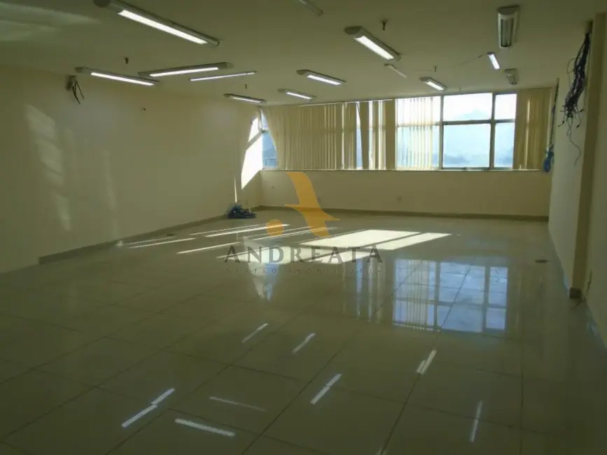 Foto 2 de Sala Comercial à venda e para alugar, 240m2 em Centro, Rio De Janeiro - RJ