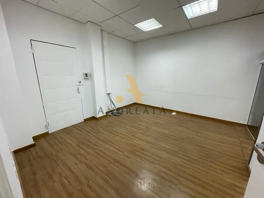Sala Comercial à venda, 95m2 em Centro, Rio De Janeiro - RJ - imagem 3 Foto 3 de Sala Comercial à venda, 95m2 em Centro, Rio De Janeiro - RJ