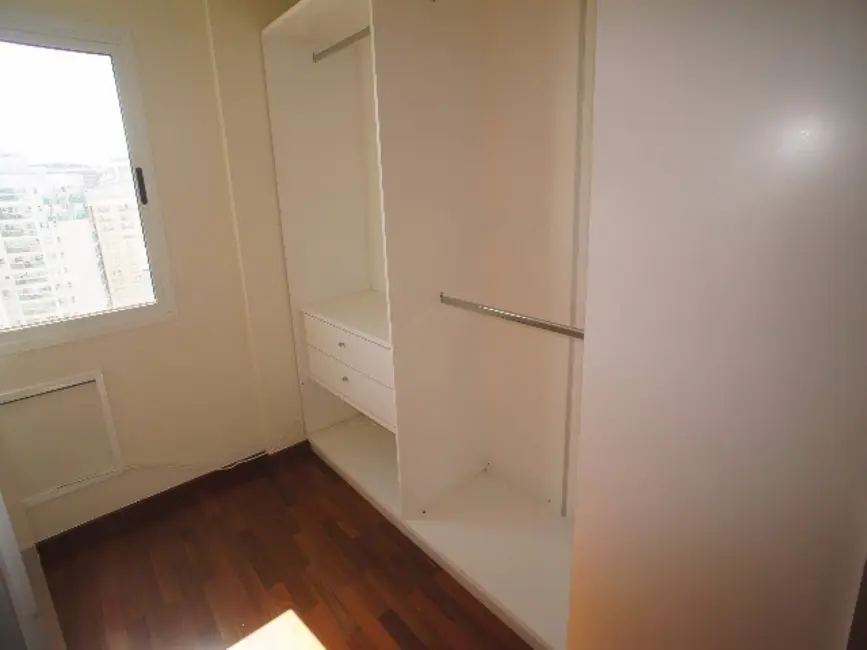 Foto 13 de Apartamento com 4 quartos para alugar, 236m2 em Barra da Tijuca, Rio De Janeiro - RJ