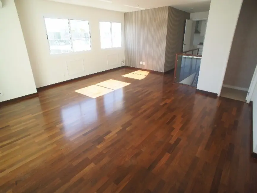 Foto 1 de Apartamento com 4 quartos para alugar, 236m2 em Barra da Tijuca, Rio De Janeiro - RJ