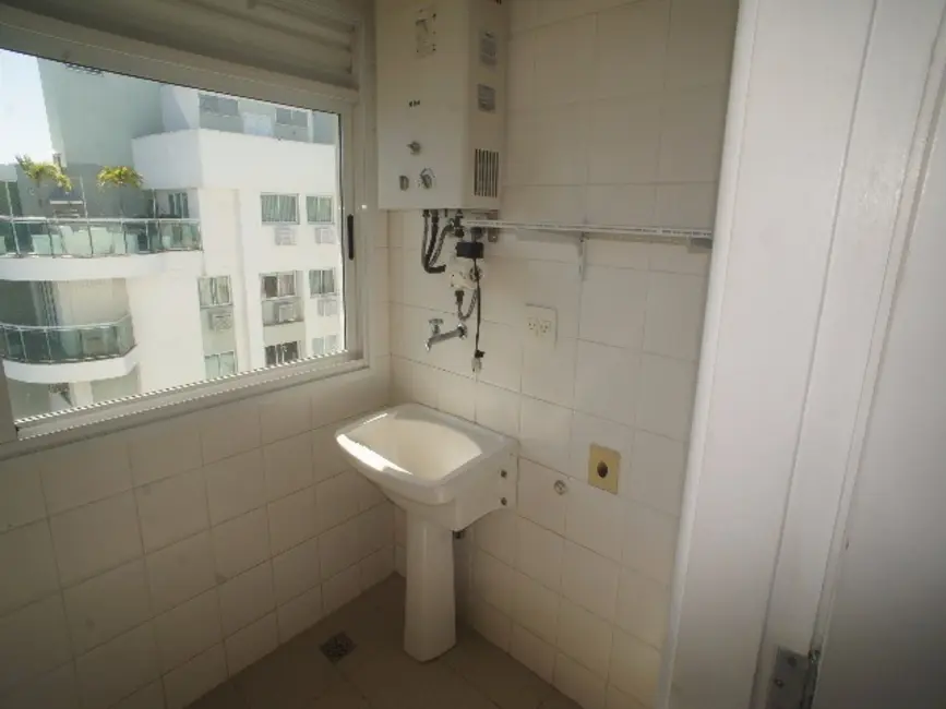 Foto 8 de Apartamento com 4 quartos para alugar, 236m2 em Barra da Tijuca, Rio De Janeiro - RJ