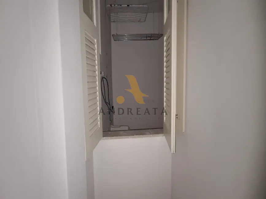 Foto 9 de Apartamento com 2 quartos à venda, 74m2 em Leblon, Rio De Janeiro - RJ