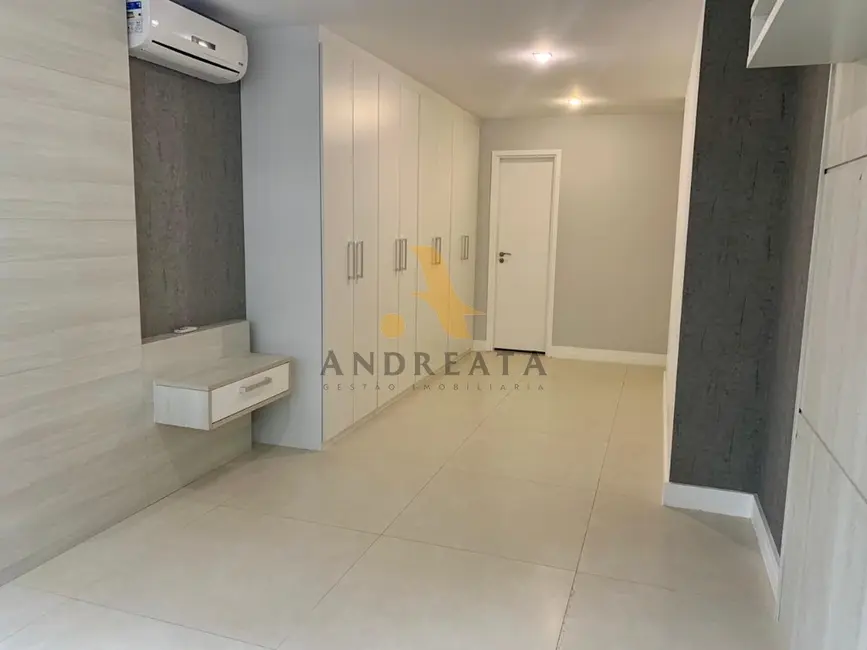 Apartamento com 3 quartos à venda, 150m2 em Barra da Tijuca, Rio De Janeiro - RJ - imagem 6 Foto 6 de Apartamento com 3 quartos à venda, 150m2 em Barra da Tijuca, Rio De Janeiro - RJ