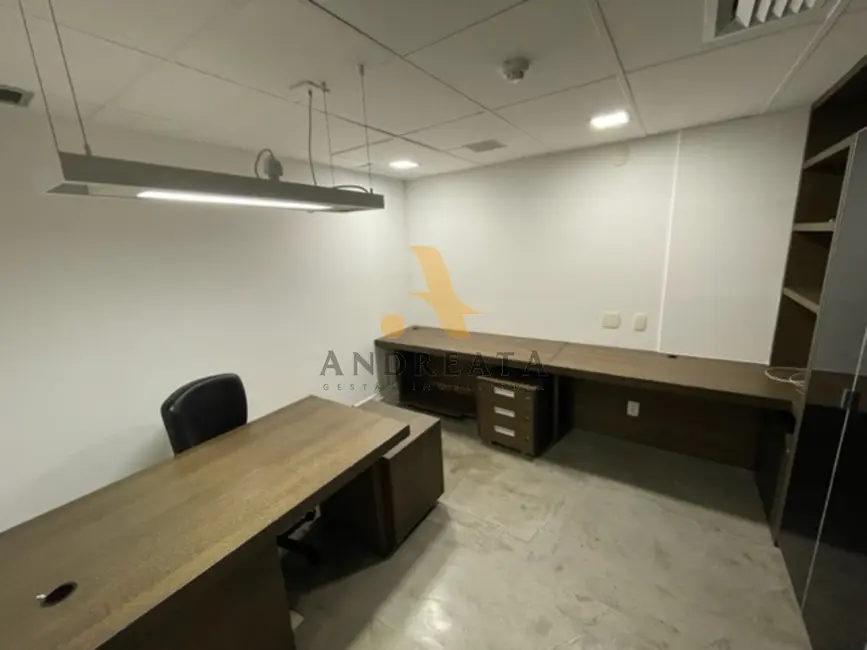 Sala Comercial para alugar, 74m2 em Barra da Tijuca, Rio De Janeiro - RJ - imagem 9 Foto 9 de Sala Comercial para alugar, 74m2 em Barra da Tijuca, Rio De Janeiro - RJ