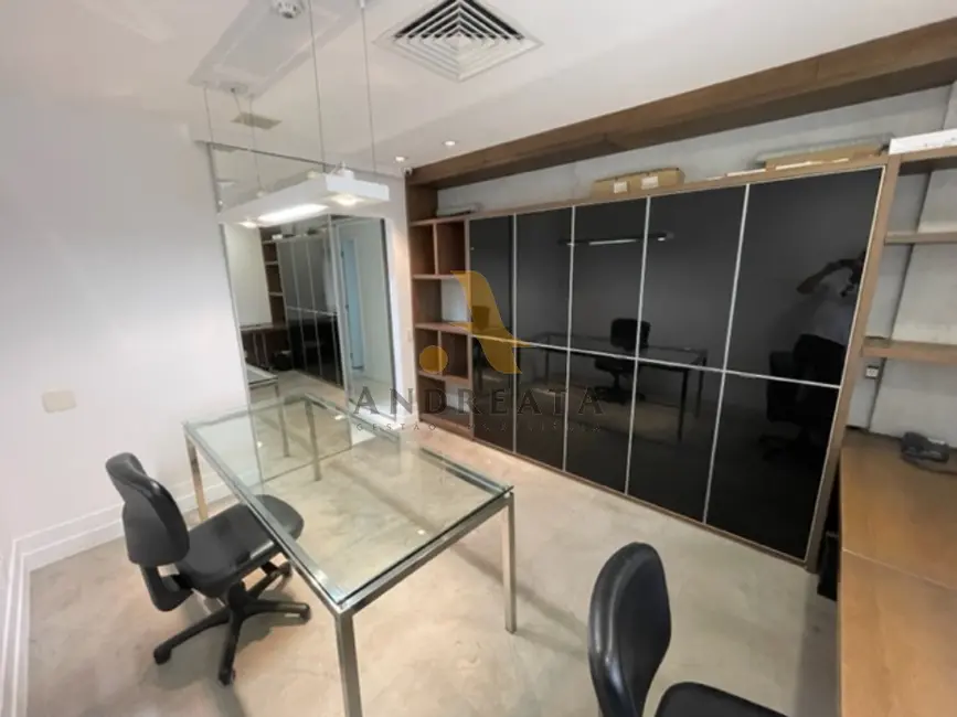 Sala Comercial para alugar, 74m2 em Barra da Tijuca, Rio De Janeiro - RJ - imagem 6 Foto 6 de Sala Comercial para alugar, 74m2 em Barra da Tijuca, Rio De Janeiro - RJ