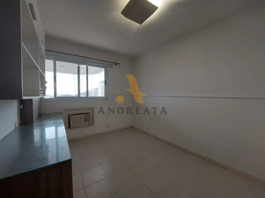 Apartamento com 3 quartos para alugar, 82m2 em Recreio dos Bandeirantes, Rio De Janeiro - RJ - imagem 8 Foto 8 de Apartamento com 3 quartos para alugar, 82m2 em Recreio dos Bandeirantes, Rio De Janeiro - RJ