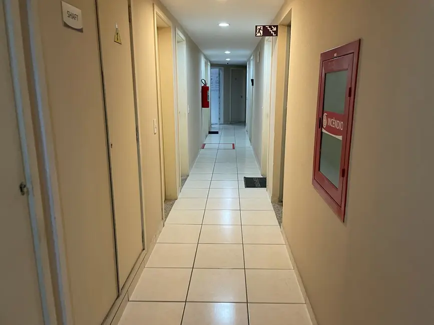 Sala Comercial à venda, 20m2 em Campo Grande, Rio De Janeiro - RJ - imagem 6 Foto 6 de Sala Comercial à venda, 20m2 em Campo Grande, Rio De Janeiro - RJ