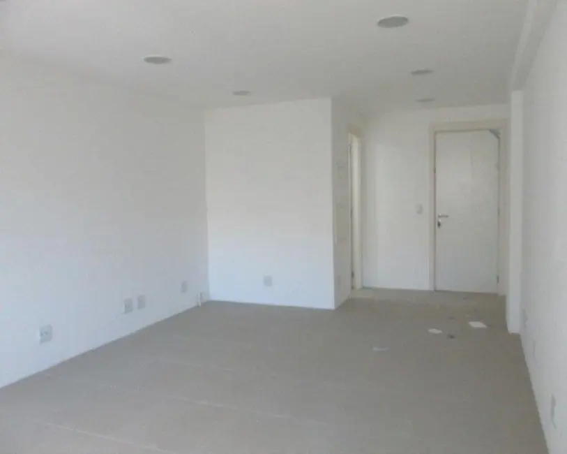Sala Comercial à venda, 30m2 em Barra da Tijuca, Rio De Janeiro - RJ - imagem 2 Foto 2 de Sala Comercial à venda, 30m2 em Barra da Tijuca, Rio De Janeiro - RJ