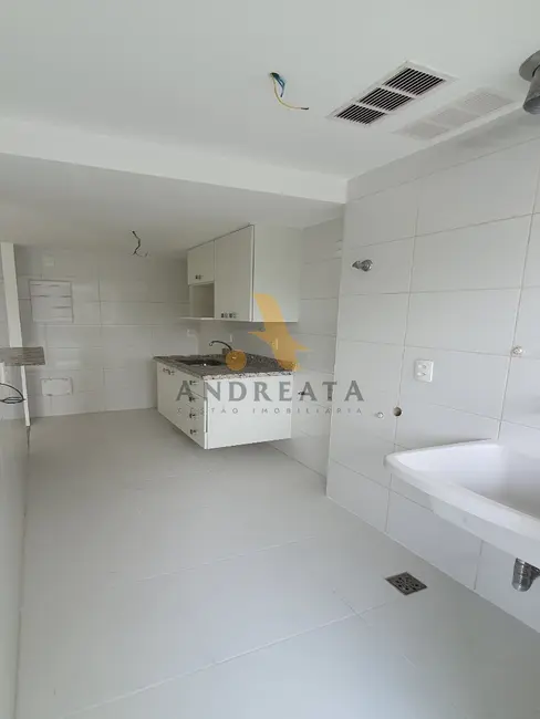 Foto 8 de Apartamento com 3 quartos para alugar, 78m2 em Freguesia (Jacarepaguá), Rio De Janeiro - RJ