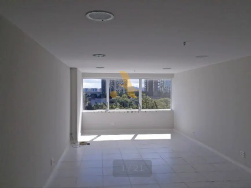 Foto 1 de Sala Comercial à venda e para alugar, 32m2 em Barra da Tijuca, Rio De Janeiro - RJ