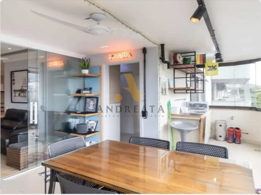 Apartamento com 3 quartos à venda, 105m2 em Freguesia (Jacarepaguá), Rio De Janeiro - RJ - imagem 9 Foto 9 de Apartamento com 3 quartos à venda, 105m2 em Freguesia (Jacarepaguá), Rio De Janeiro - RJ