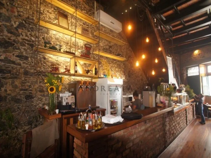 Foto 3 de Loja à venda, 264m2 em São Cristóvão, Rio De Janeiro - RJ