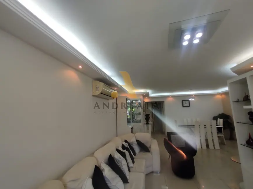 Apartamento com 4 quartos à venda, 165m2 em Barra da Tijuca, Rio De Janeiro - RJ - imagem 5 Foto 5 de Apartamento com 4 quartos à venda, 165m2 em Barra da Tijuca, Rio De Janeiro - RJ