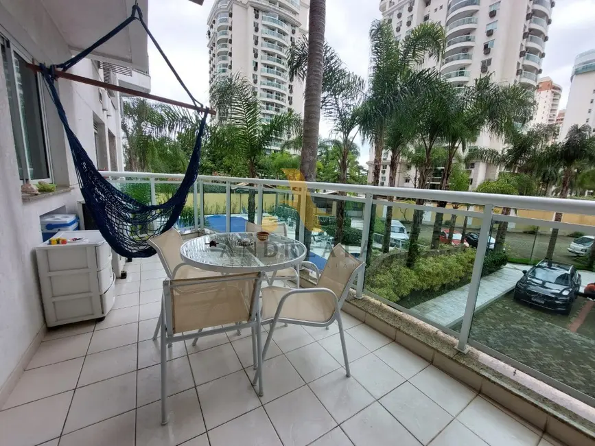 Foto 3 de Apartamento com 3 quartos à venda e para alugar, 106m2 em Barra da Tijuca, Rio De Janeiro - RJ